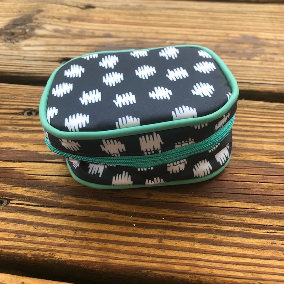 Cute Case - Picture 2 of 3